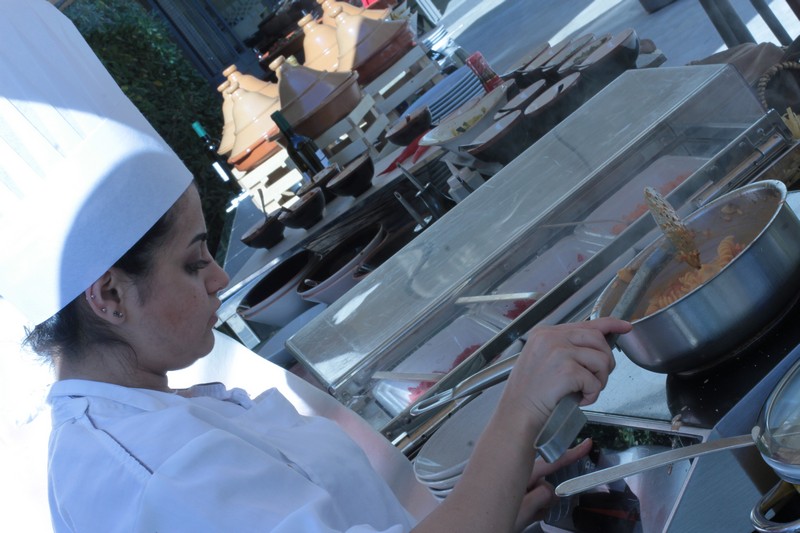 Sunday Buffet at Kempinski Summerland Hotel